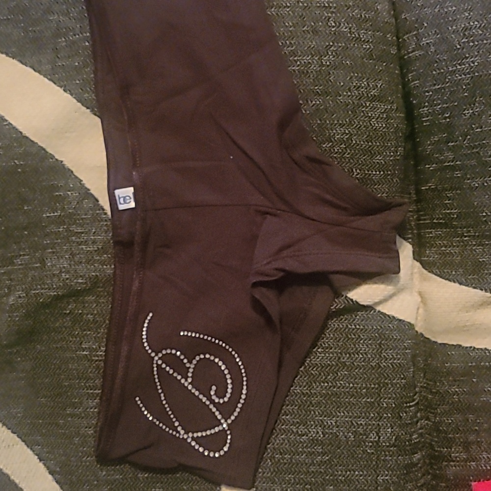 DARK BROWN BOOTY SHORTS SZ LARGE